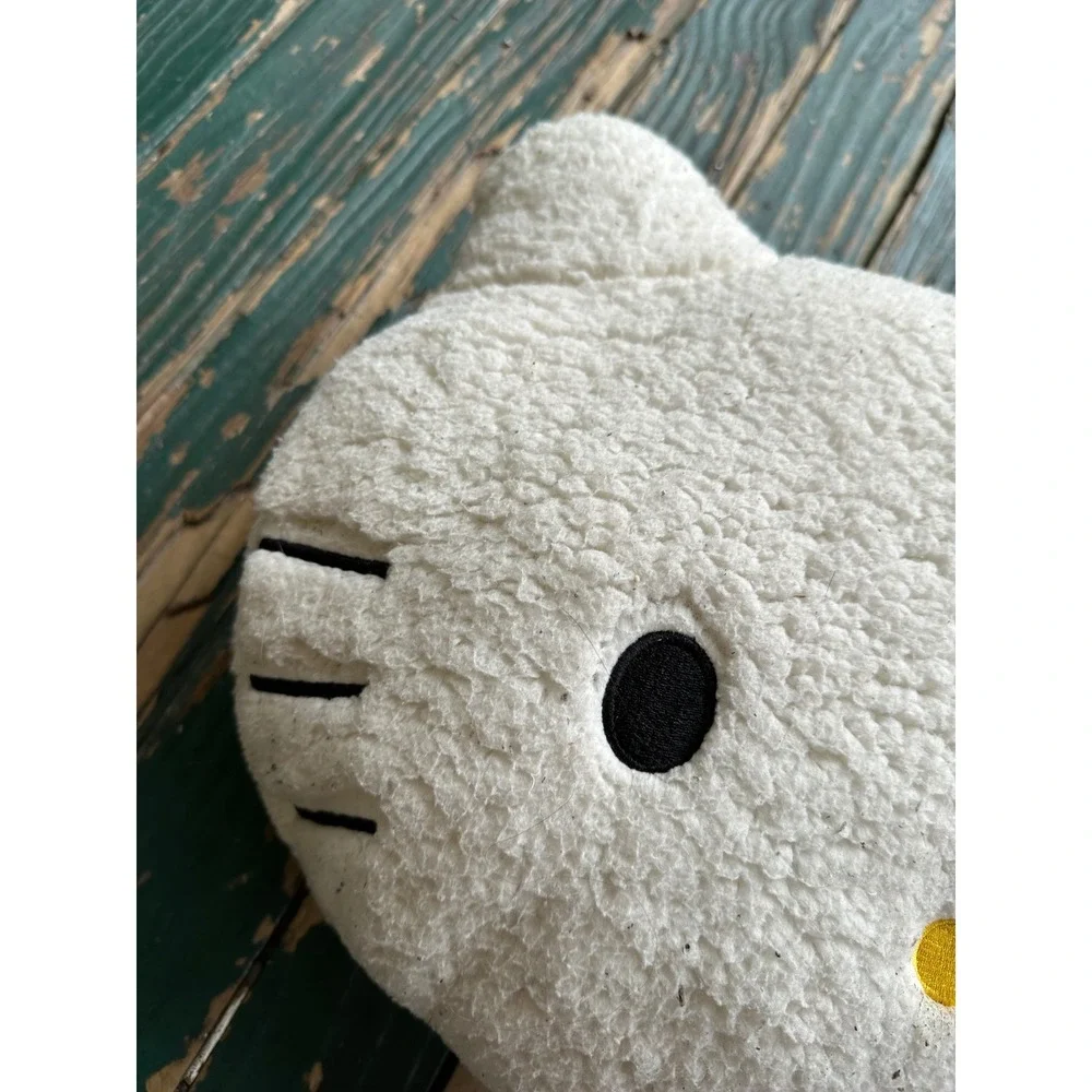 Hello Kitty Sanrio White Sherpa Plush Decorative Pillow Red Bow Jay Franco 15in
